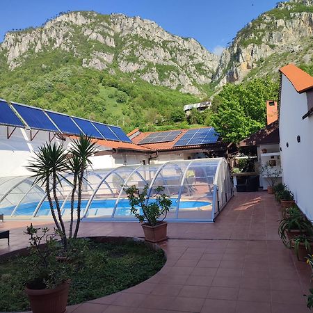Pensiunea La Dolce Vita Băile Herculane Eksteriør bilde
