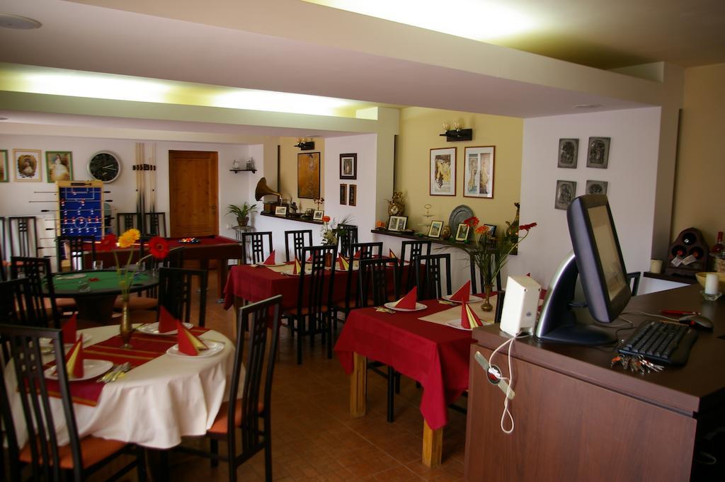Pensiunea La Dolce Vita Băile Herculane Eksteriør bilde